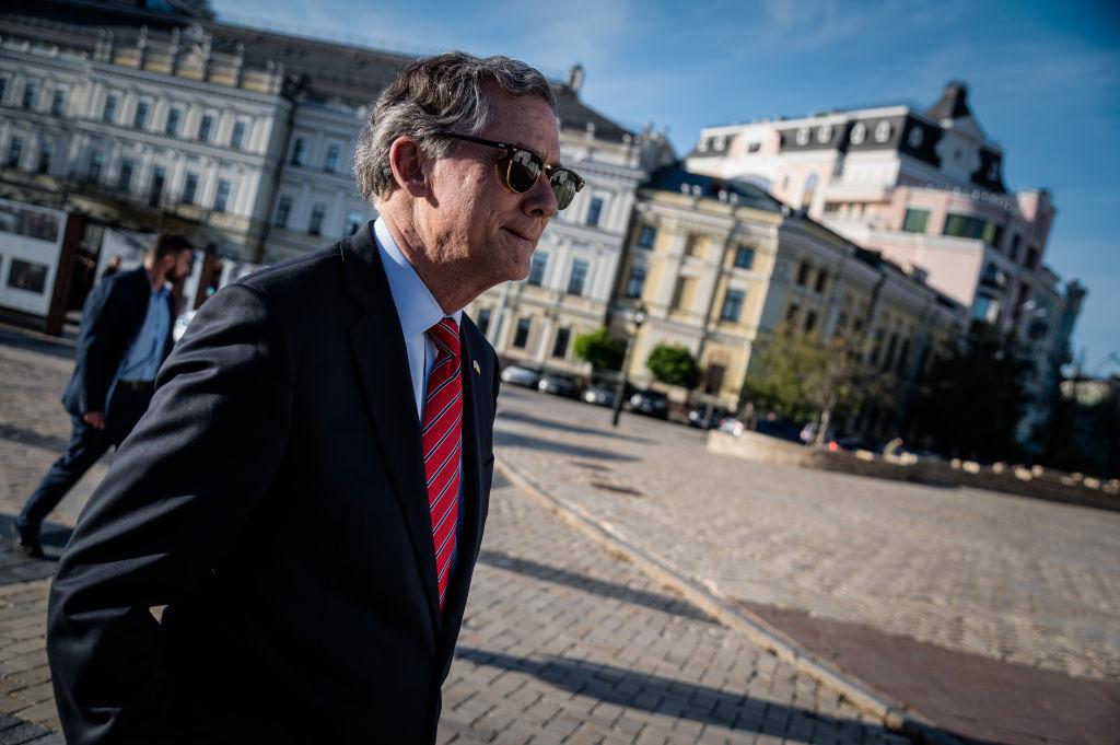Hill warned the Senate Friday that his chamber was not prepared to support the 21st Century ROAD to Housing Act.