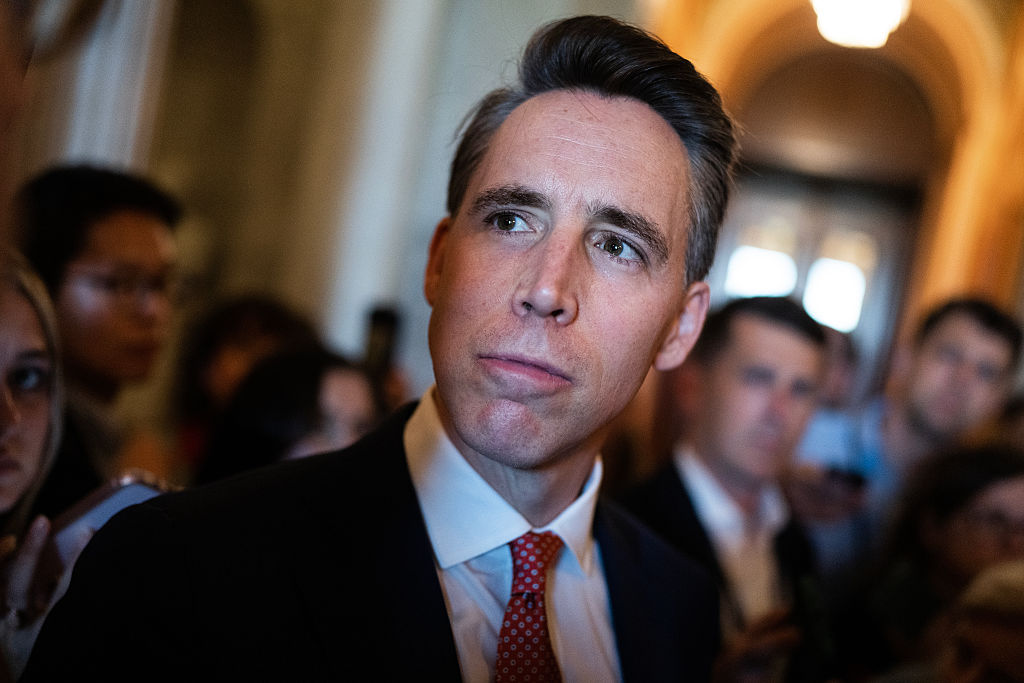 Hawley will plan to introduce multiple pieces of bipartisan legislation in the near future on topics related to artificial intelligence.