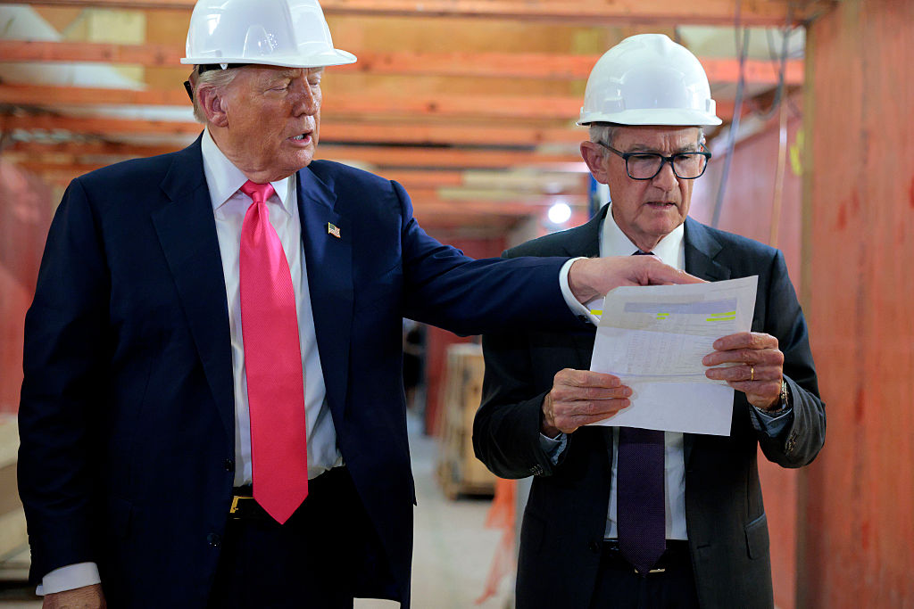 The trio was touring a site that White House officials and their GOP allies have turned into ground zero of a campaign to lower interest rates.