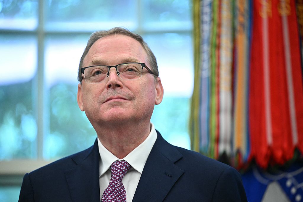 Kevin Hassett appears to be a leading contender to succeed Jay Powell as chair of the Federal Reserve.