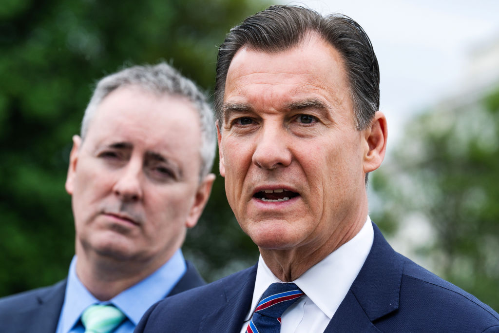 News: The Problem Solvers Caucus is endorsing the Dignity Act, a bipartisan immigration proposal that has divided House Republicans.