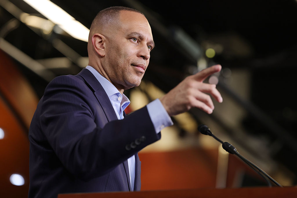 Progressives are lining up behind Hakeem Jeffries as the next speaker if House Democrats win the majority in November.